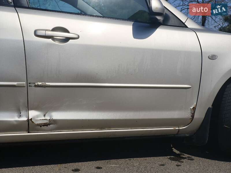 Седан Mazda 3 2006 в Одессе