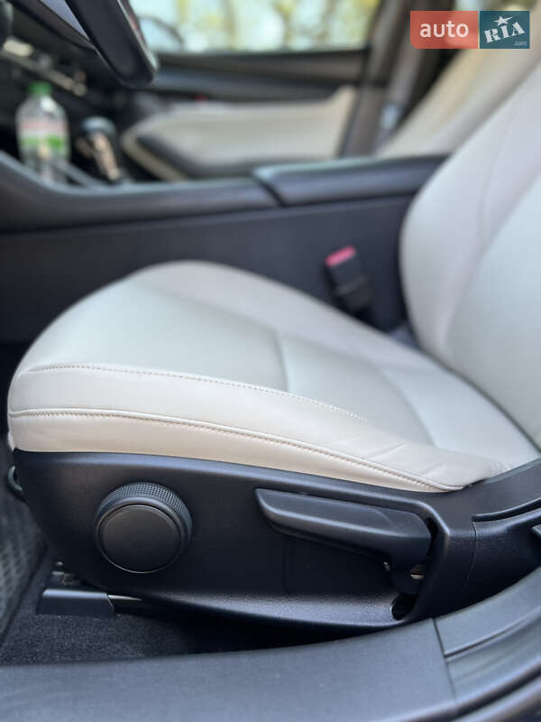 Седан Mazda 3 2020 в Миколаєві