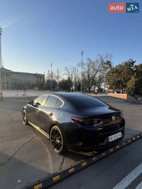 Седан Mazda 3 2020 в Миколаєві