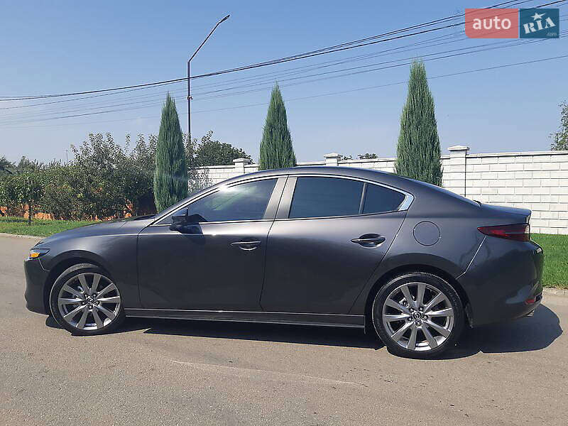 Седан Mazda 3 2019 в Києві