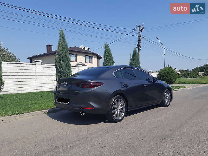 Седан Mazda 3 2019 в Киеве