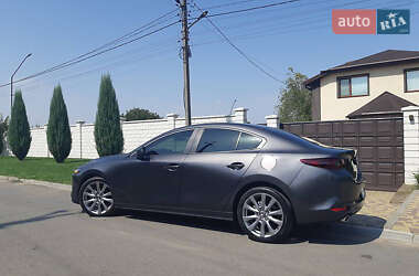 Седан Mazda 3 2019 в Киеве
