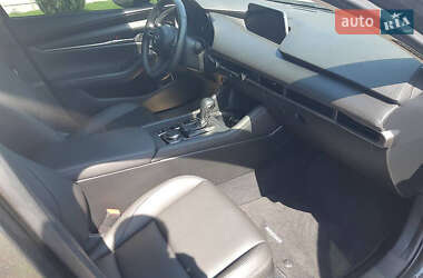 Седан Mazda 3 2019 в Киеве
