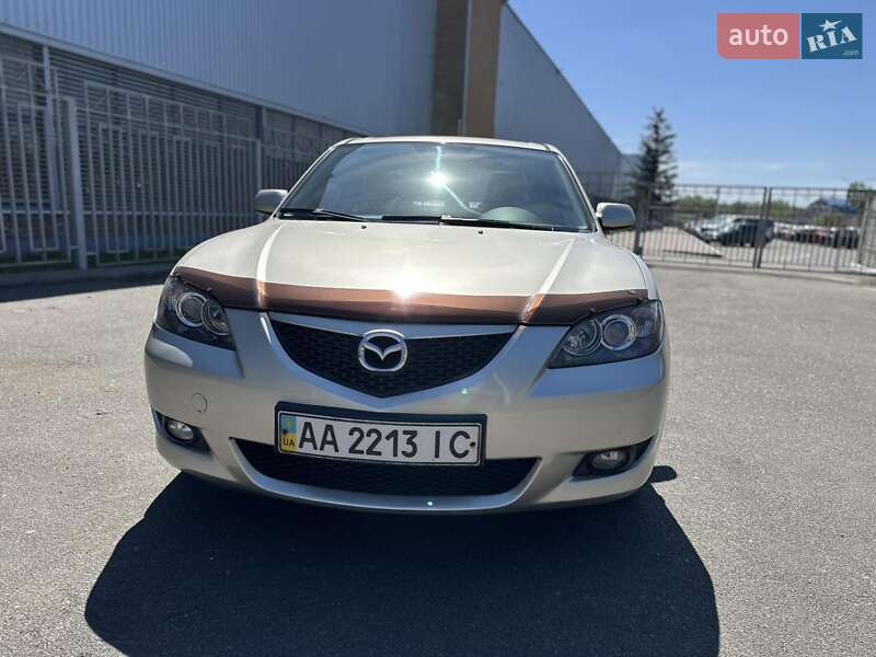 Седан Mazda 3 2006 в Прилуках