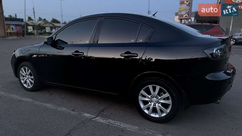 Седан Mazda 3 2007 в Николаеве