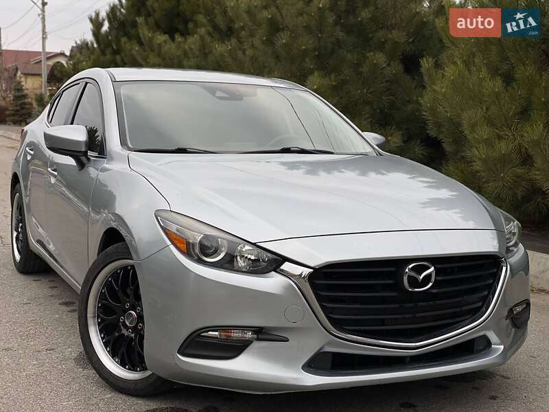 Mazda 3 2017
