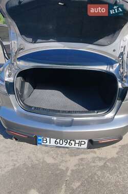 Седан Mazda 3 2011 в 