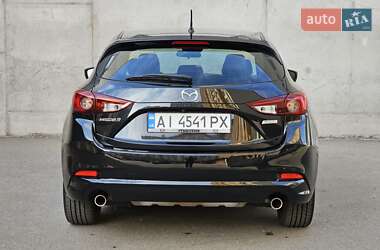 Хэтчбек Mazda 3 2018 в 