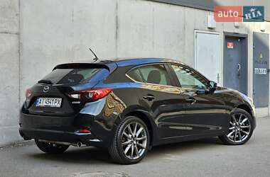 Хэтчбек Mazda 3 2018 в 