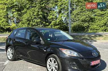 Хэтчбек Mazda 3 2009 в 