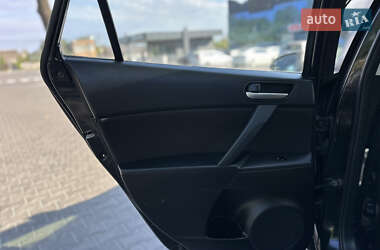 Хэтчбек Mazda 3 2009 в 