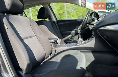 Хэтчбек Mazda 3 2009 в 