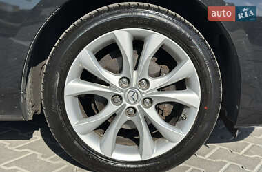 Хэтчбек Mazda 3 2009 в 