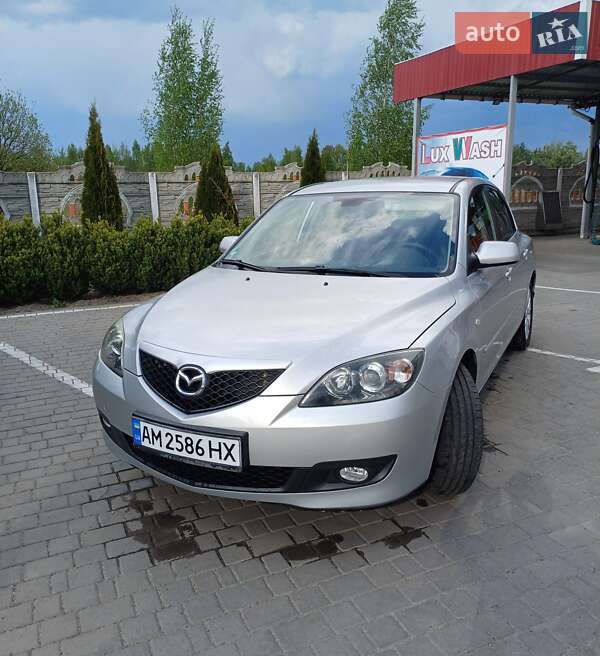 Хетчбек Mazda 3 2007 в 