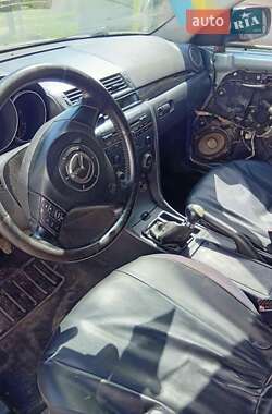 Хетчбек Mazda 3 2004 в 