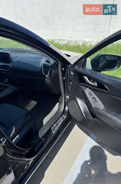 Хэтчбек Mazda 3 2014 в 