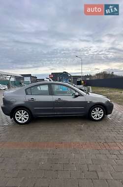 Седан Mazda 3 2008 в 