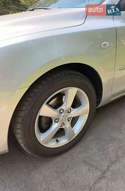 Хетчбек Mazda 3 2005 в 
