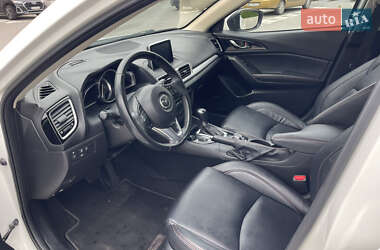 Хэтчбек Mazda 3 2014 в 