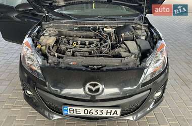 Седан Mazda 3 2011 в 