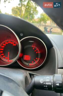Седан Mazda 3 2006 в 