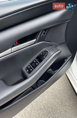 Хэтчбек Mazda 3 2021 в 