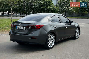 Седан Mazda 3 2017 в 