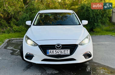 Седан Mazda 3 2013 в 