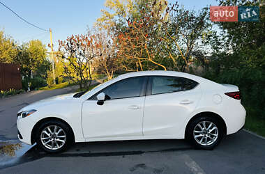 Седан Mazda 3 2013 в 