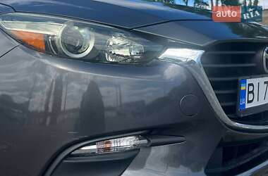 Хэтчбек Mazda 3 2018 в Киеве