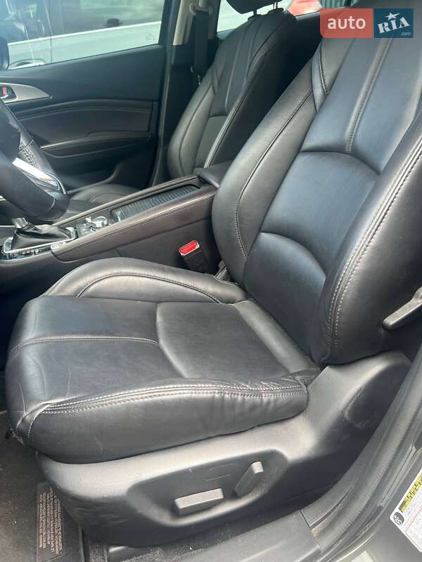 Хетчбек Mazda 3 2018 в Києві фото 11 Хетчбек Mazda 3 2018 в Києві