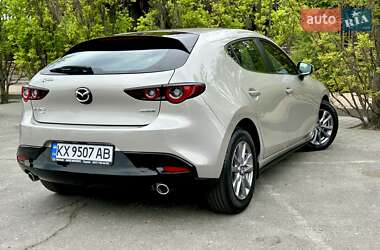 Хэтчбек Mazda 3 2022 в 