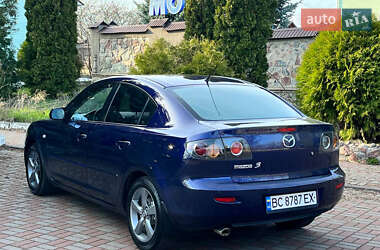 Хэтчбек Mazda 3 2005 в 