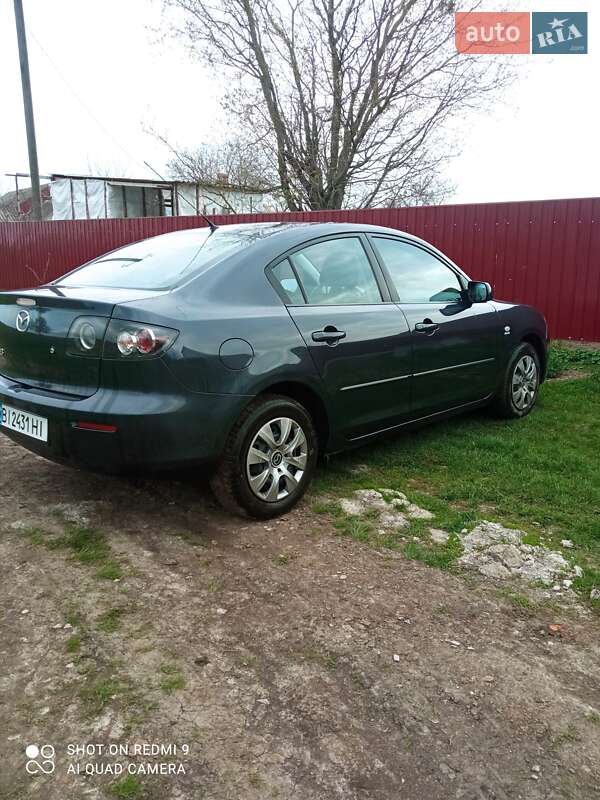 Седан Mazda 3 2006 в Чупахівці