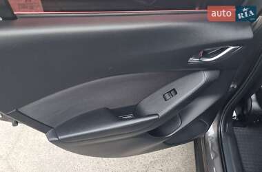 Седан Mazda 3 2014 в 