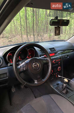 Хетчбек Mazda 3 2003 в 