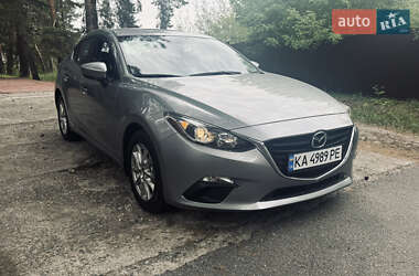 Седан Mazda 3 2014 в 