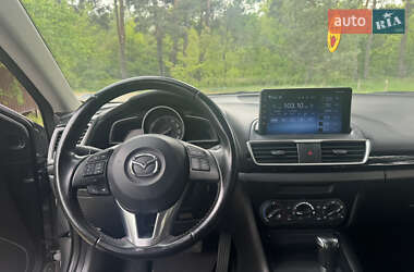 Седан Mazda 3 2014 в 