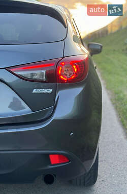 Хетчбек Mazda 3 2014 в 