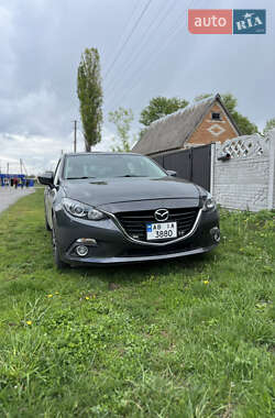 Хетчбек Mazda 3 2015 в 