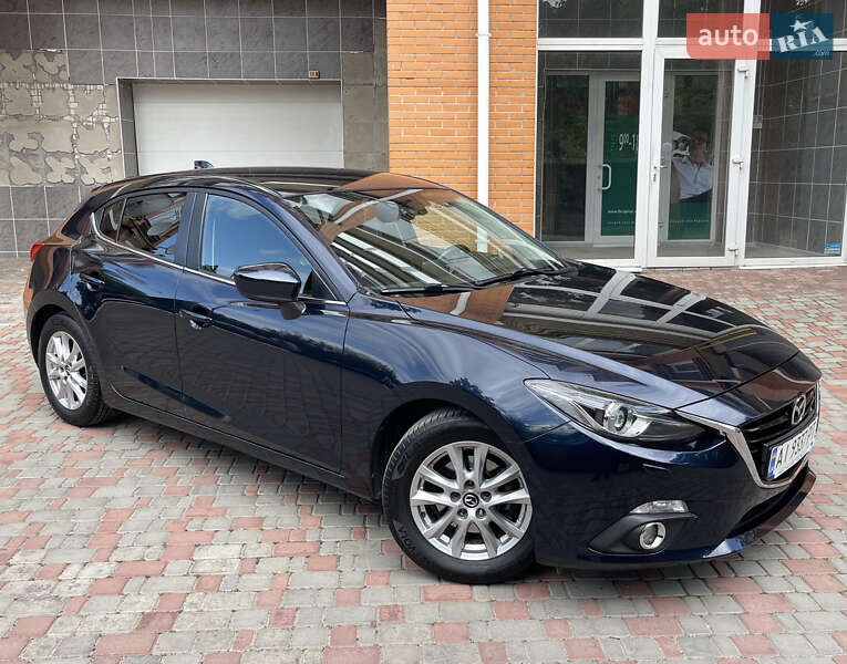 Хетчбек Mazda 3 2015 в Києві