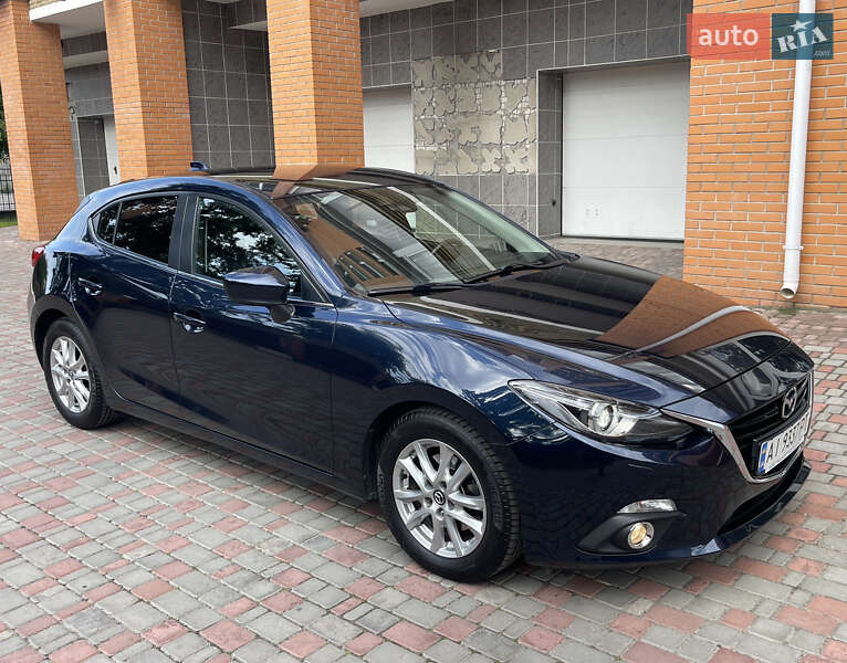 Хетчбек Mazda 3 2015 в Києві