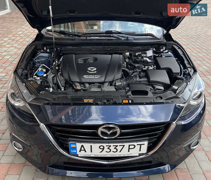 Хетчбек Mazda 3 2015 в Києві