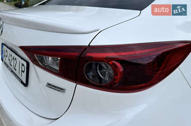 Седан Mazda 3 2014 в 