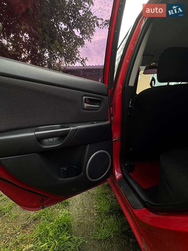 Седан Mazda 3 2008 в Виннице