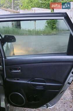 Хетчбек Mazda 3 2006 в 