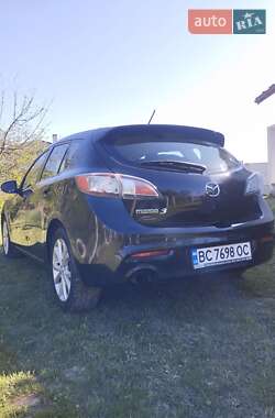 Хэтчбек Mazda 3 2009 в 