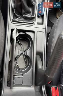 Седан Mazda 3 2007 в 