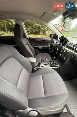 Седан Mazda 3 2007 в 