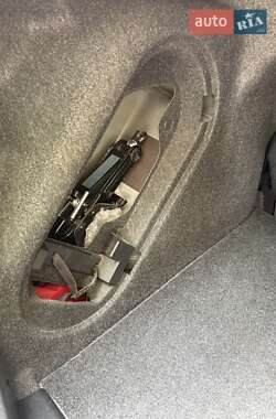 Седан Mazda 3 2007 в 